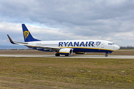 Boeing 737-800 - SP-RSQ operated by Ryanair Sun