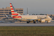Boeing 737-8 MAX - N324RA operated by American Airlines