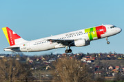 Airbus A320-214 - CS-TNM operated by TAP Portugal