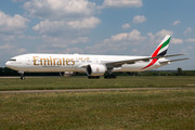 Boeing 777-300ER - A6-EGB operated by Emirates