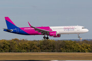 Airbus A321-271NX - HA-LZW operated by Wizz Air