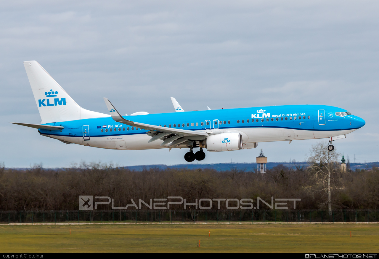 Boeing 737-800 - PH-BGA operated by KLM Royal Dutch Airlines #b737 #b737nextgen #b737ng #boeing #boeing737 #klm #klmroyaldutchairlines #royaldutchairlines