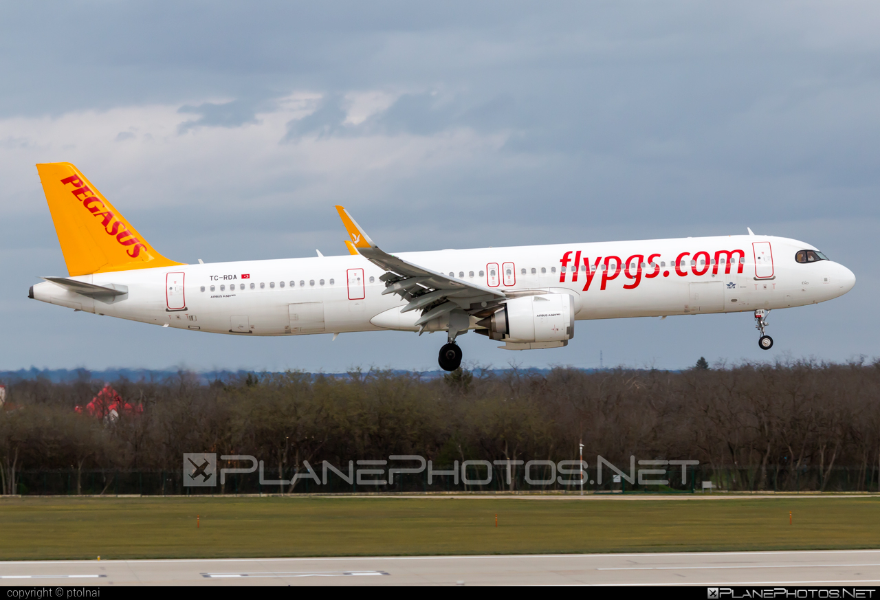 Airbus A321-251NX - TC-RDA operated by Pegasus Airlines #PegasusAirlines #a320family #a321 #a321neo #airbus #airbus321 #airbus321lr #flypgs