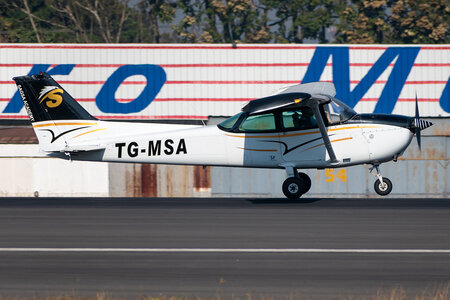 Cessna 172M Skyhawk II - TG-MSA operated by SAGSA Academy