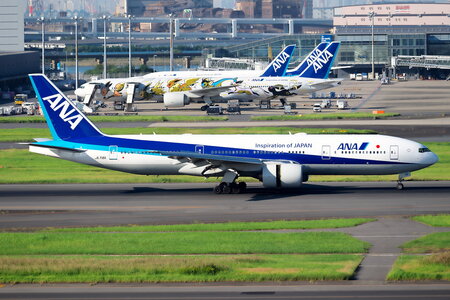 Boeing 777-200ER - JA716A operated by All Nippon Airways (ANA)